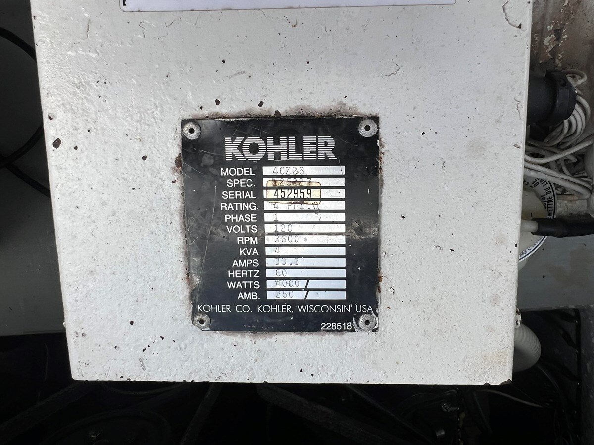 1996-silverton-32-3e1e2f