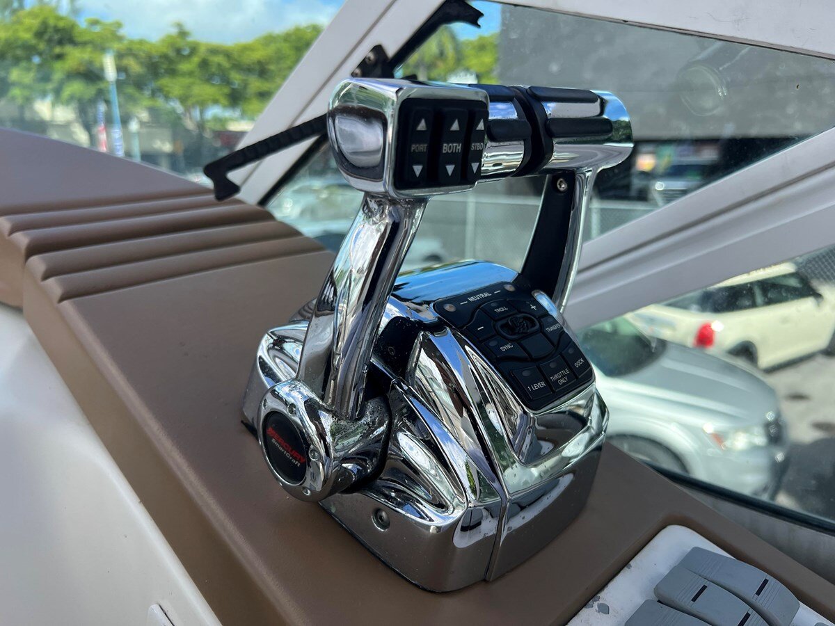 1996-silverton-32-3e1e2f