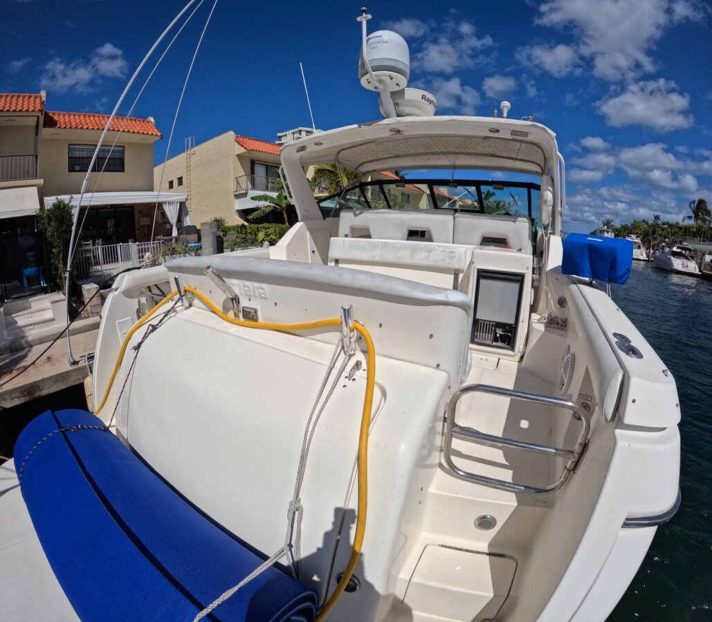 1996-tiara-35-f5a9bb