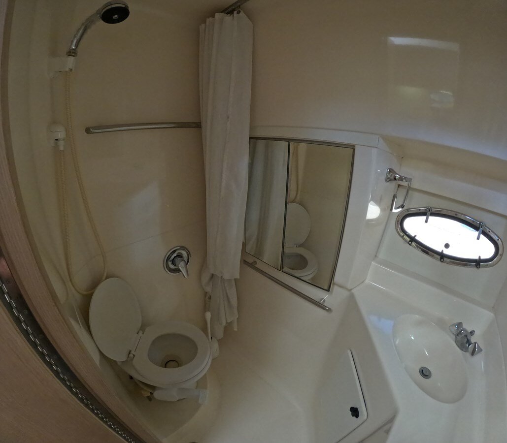 1996-tiara-35-f5a9bb