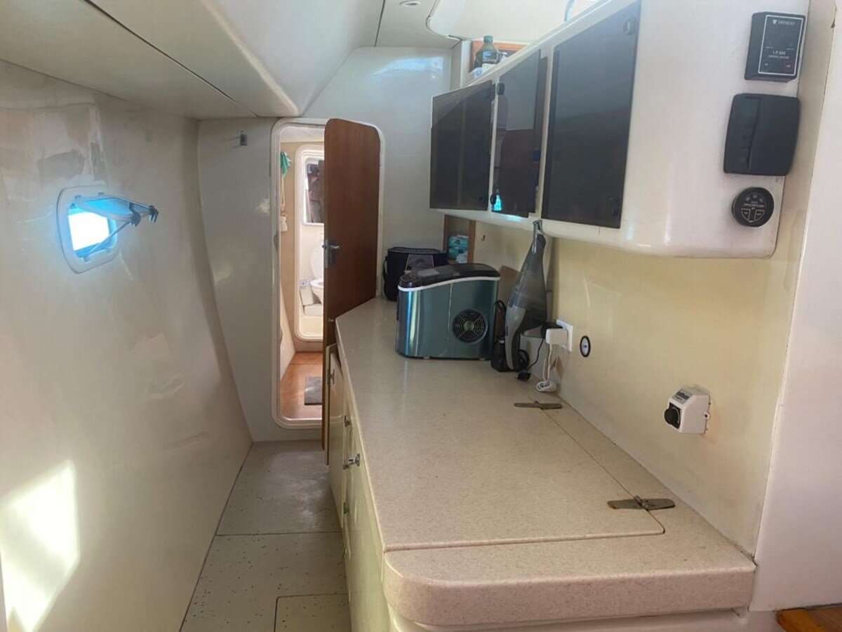 1996-voyage-yachts-47-195ec7