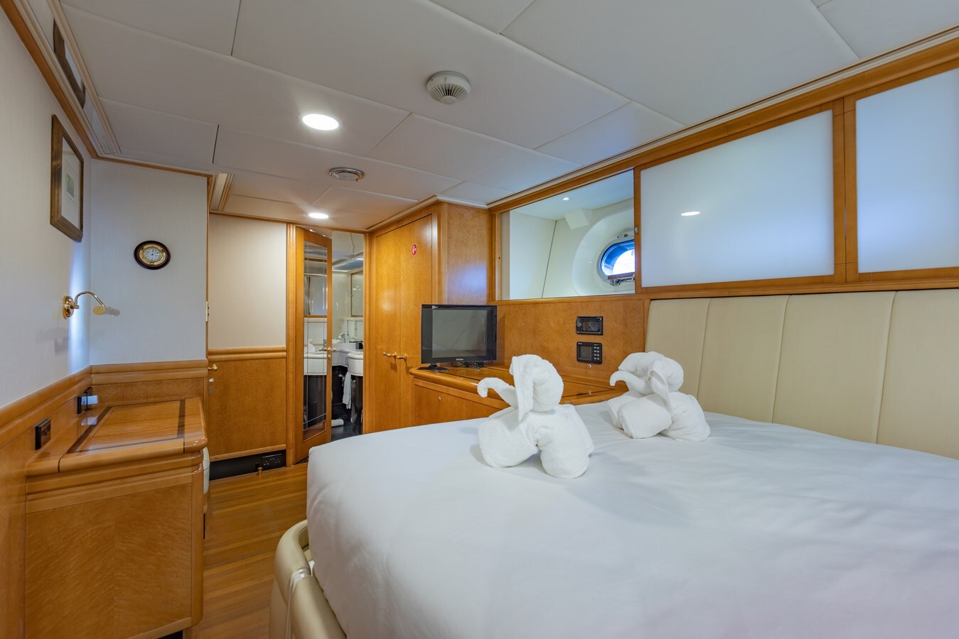 1997-alloy-yachts-114-11-17ecd0