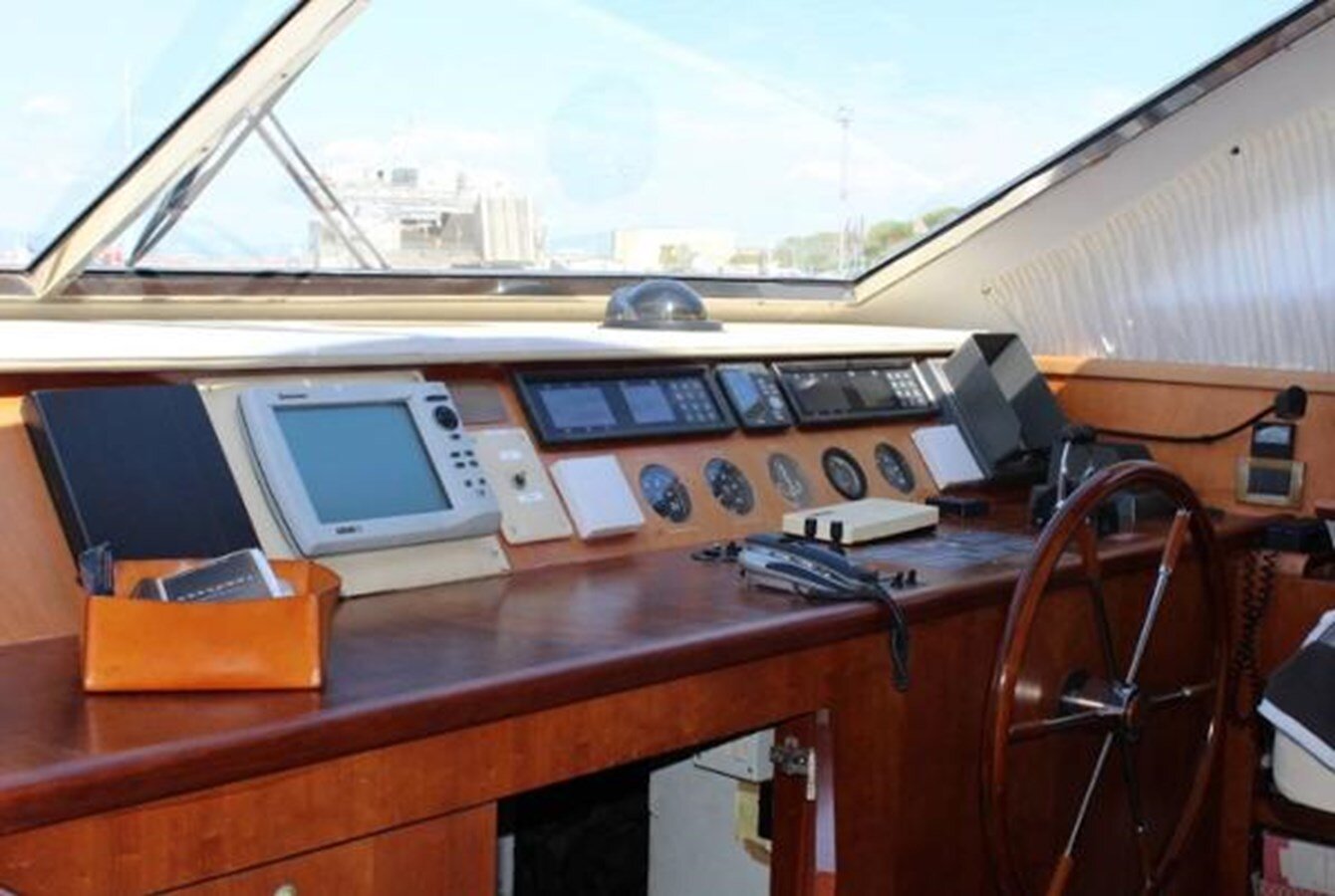 1997-amer-yachts-74-f31a61