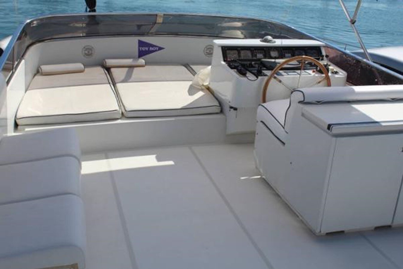 1997-amer-yachts-74-f31a61