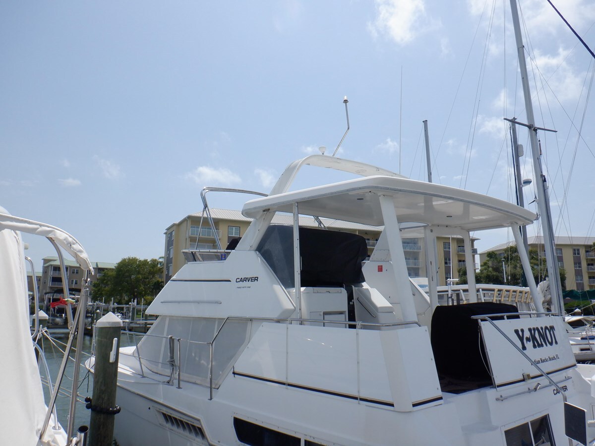 1997-carver-35-3a8a60