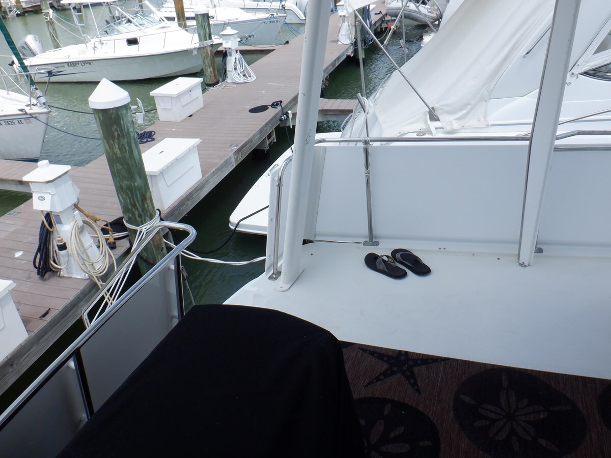 1997-carver-35-3a8a60