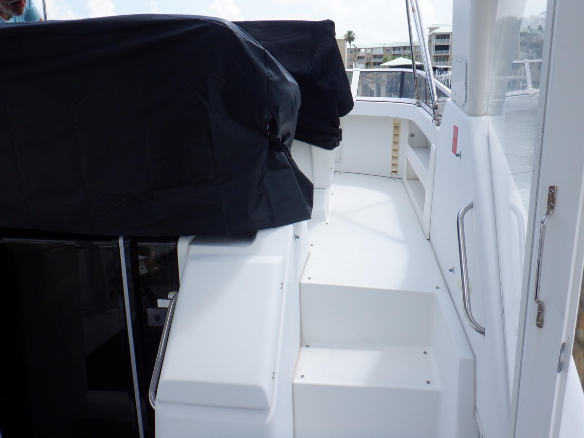 1997-carver-35-3a8a60