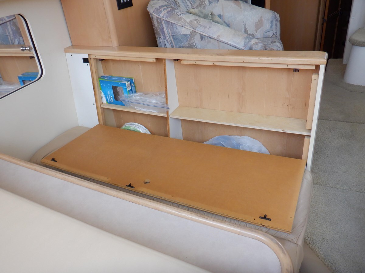 1997-carver-35-3a8a60