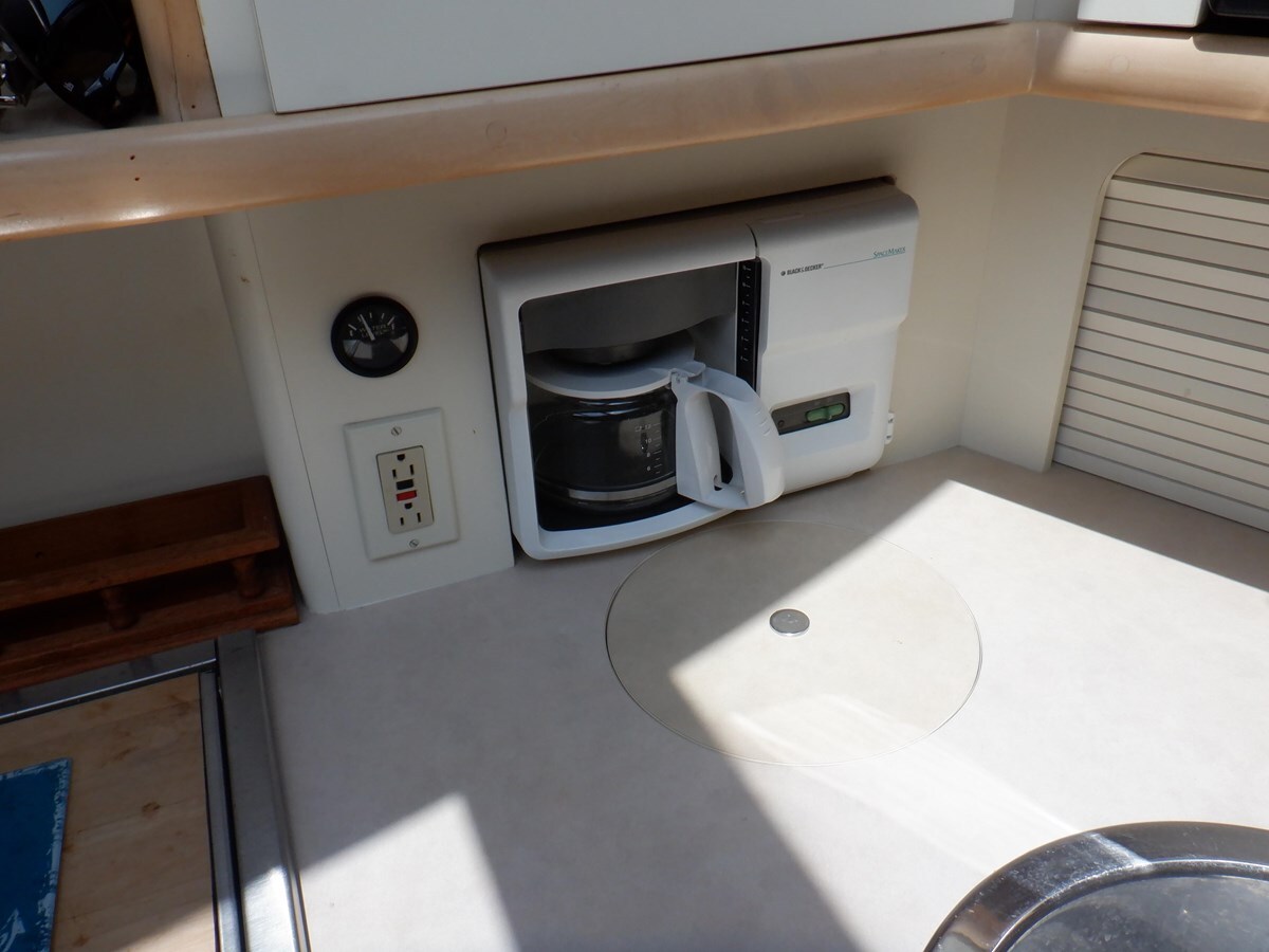 1997-carver-35-3a8a60