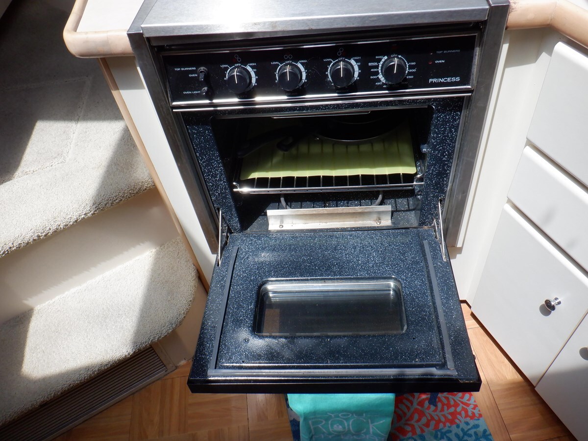 1997-carver-35-3a8a60