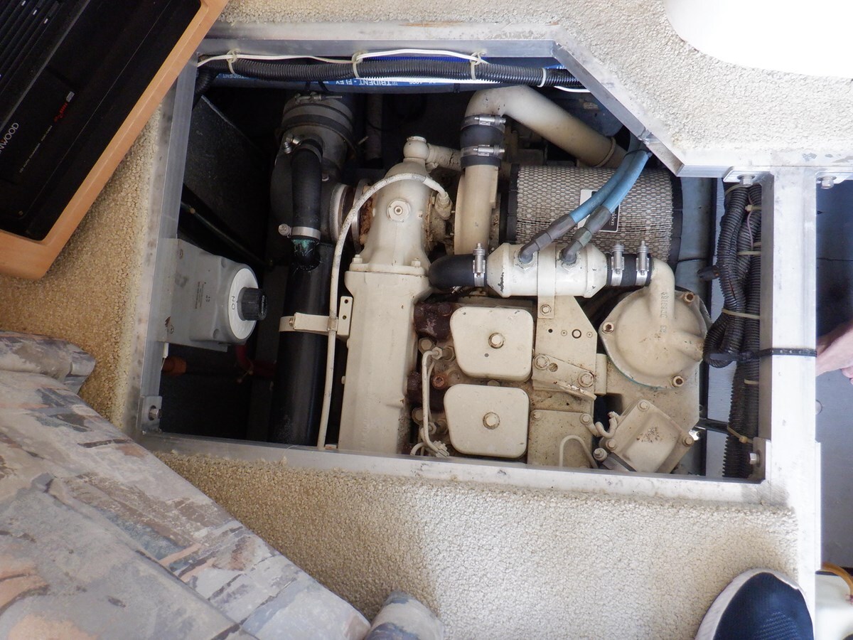 1997-carver-35-3a8a60