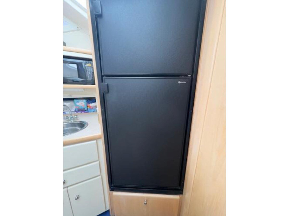 1997-carver-41-2-279e14