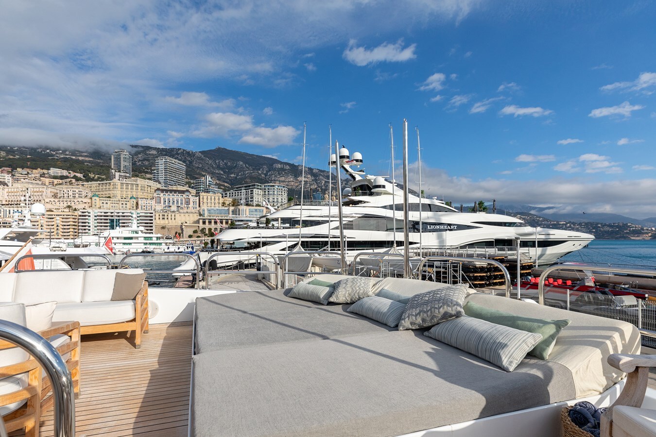 1997-custom-121-5-cadbef