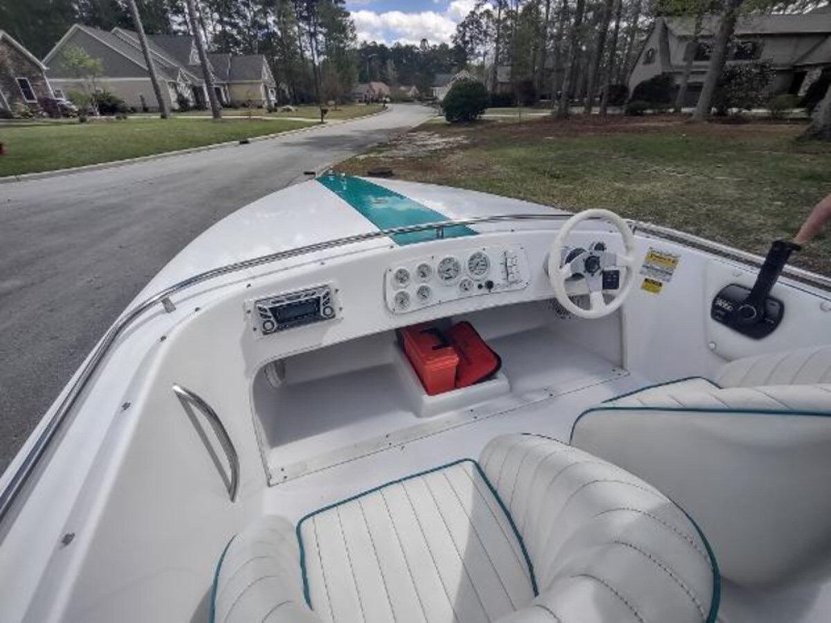 1997-donzi-marine-18-31abe0