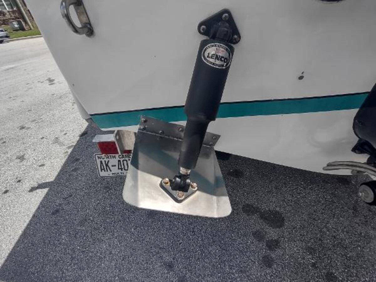 1997-donzi-marine-18-31abe0