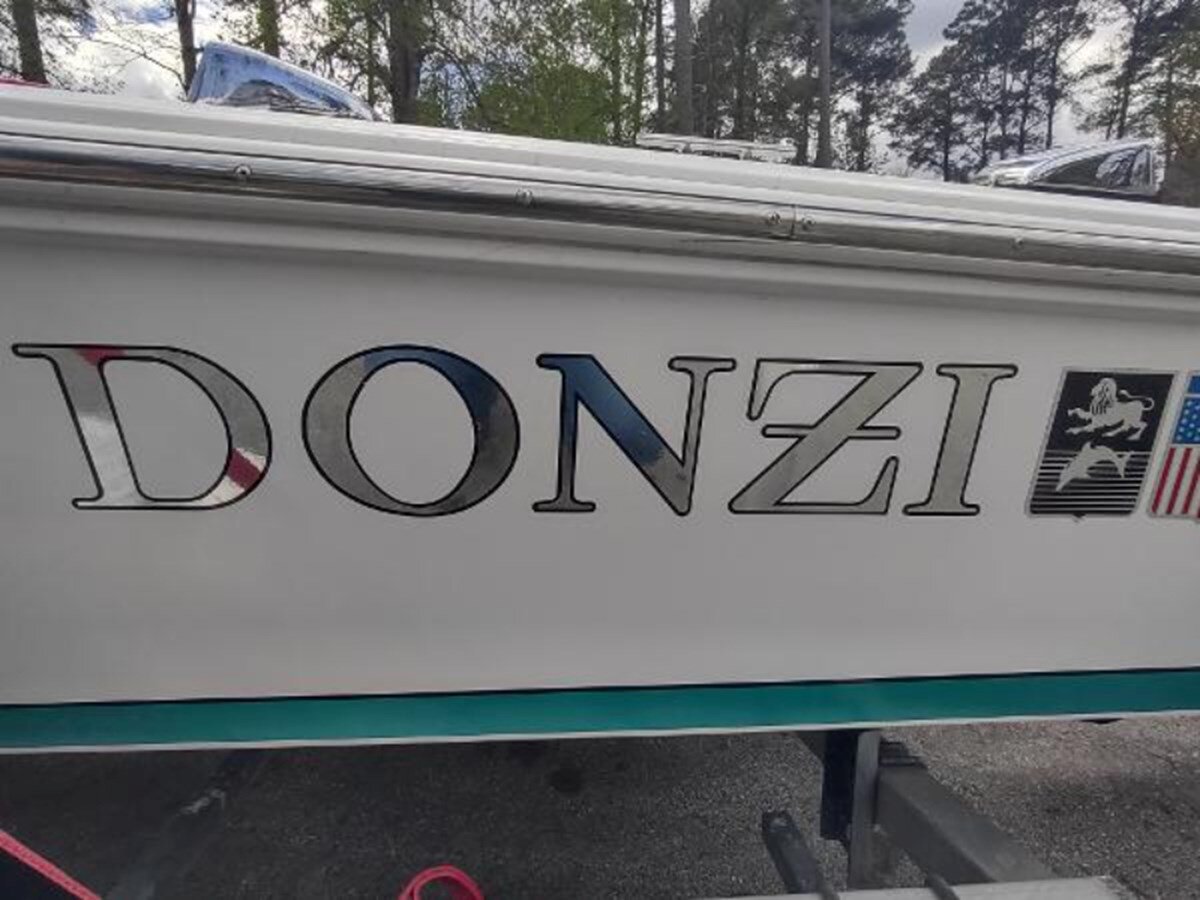 1997-donzi-marine-18-31abe0