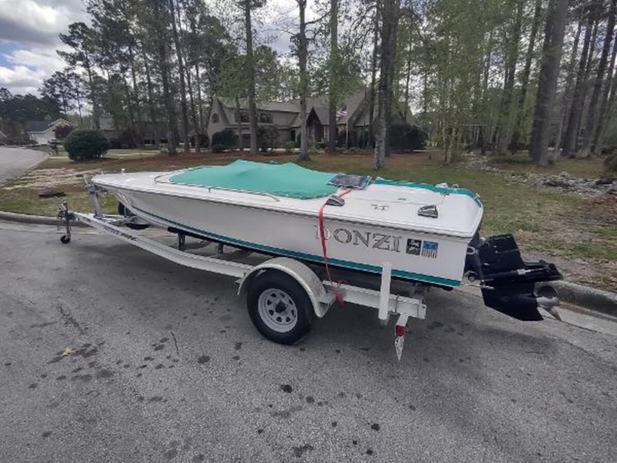 1997-donzi-marine-18-31abe0