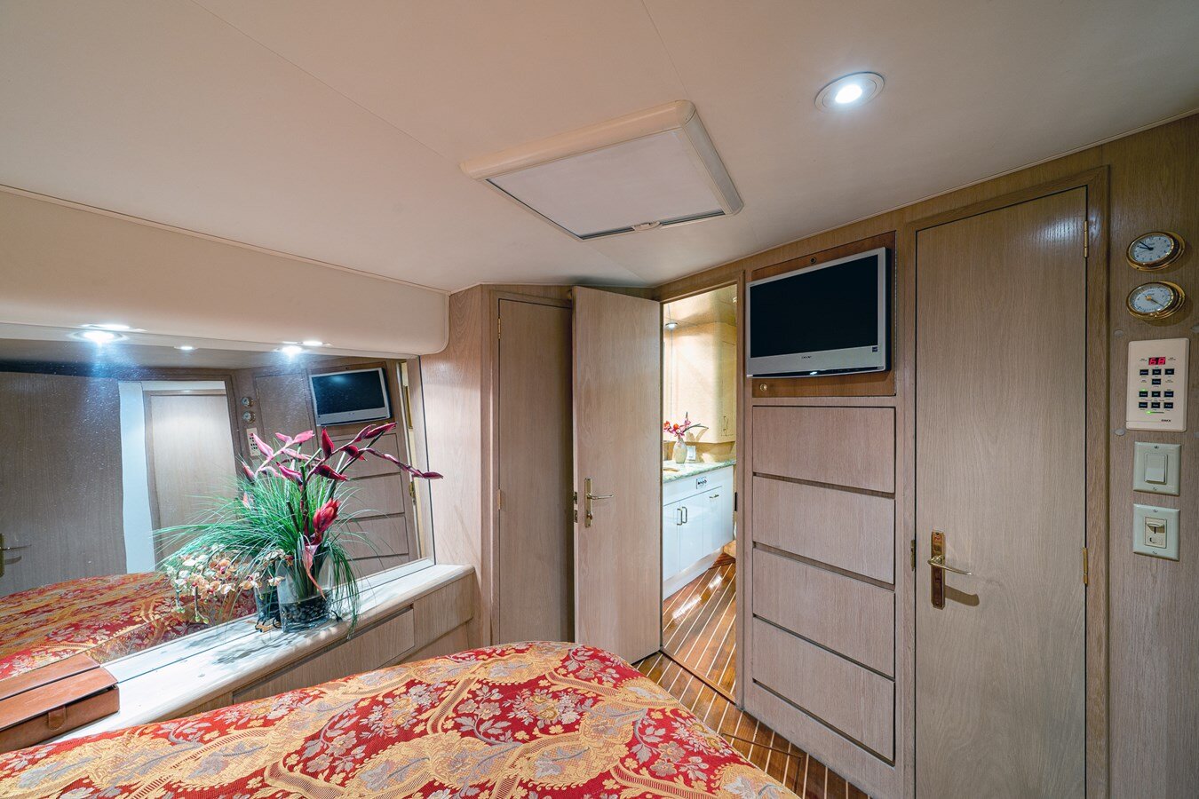 1997-hatteras-65-72a852