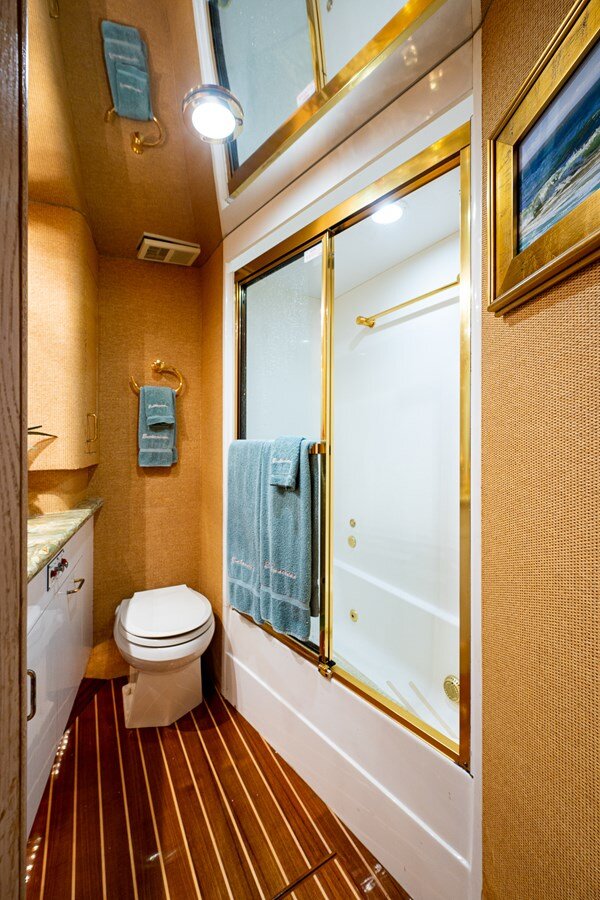 1997-hatteras-65-72a852