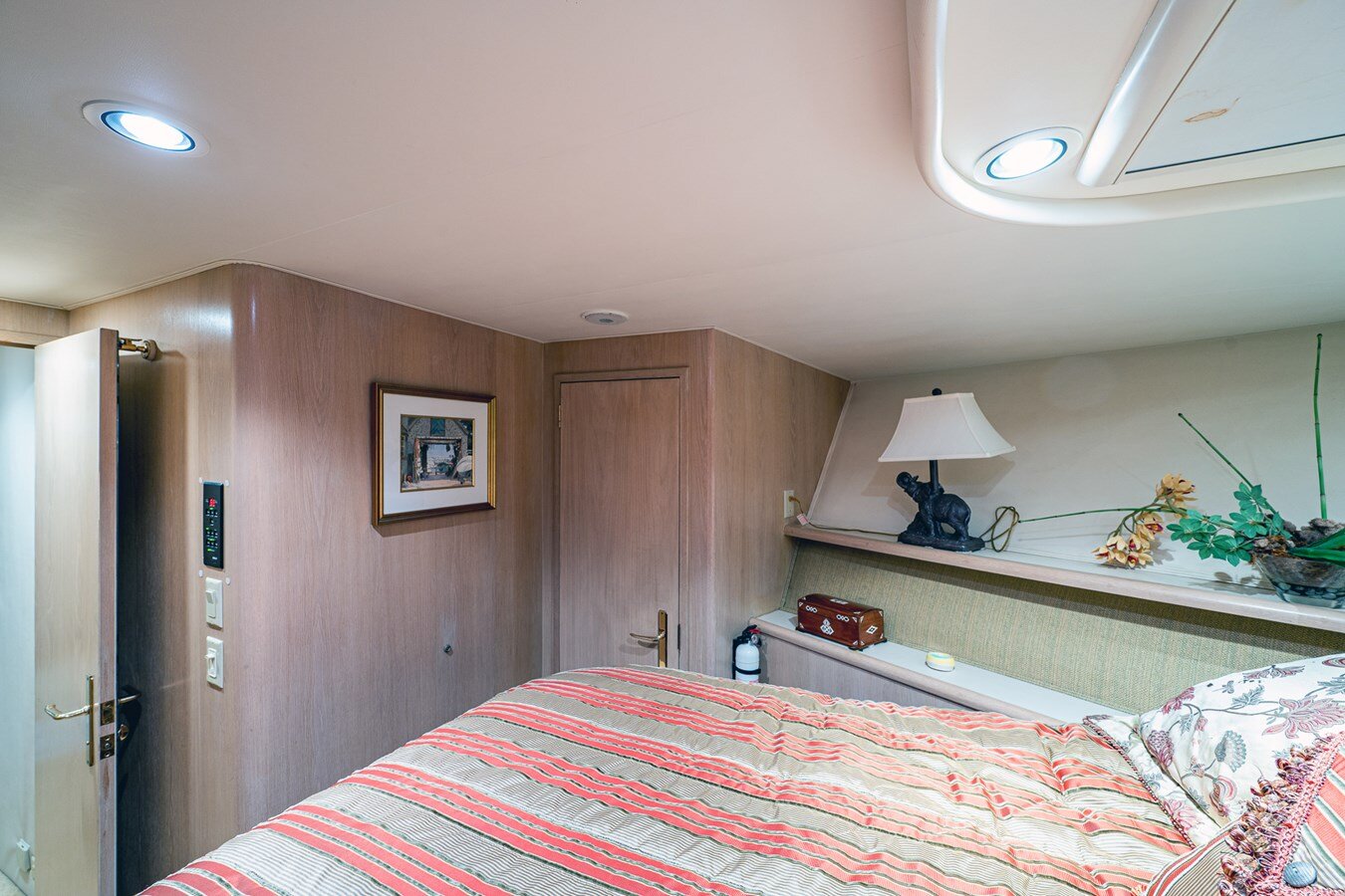 1997-hatteras-65-72a852