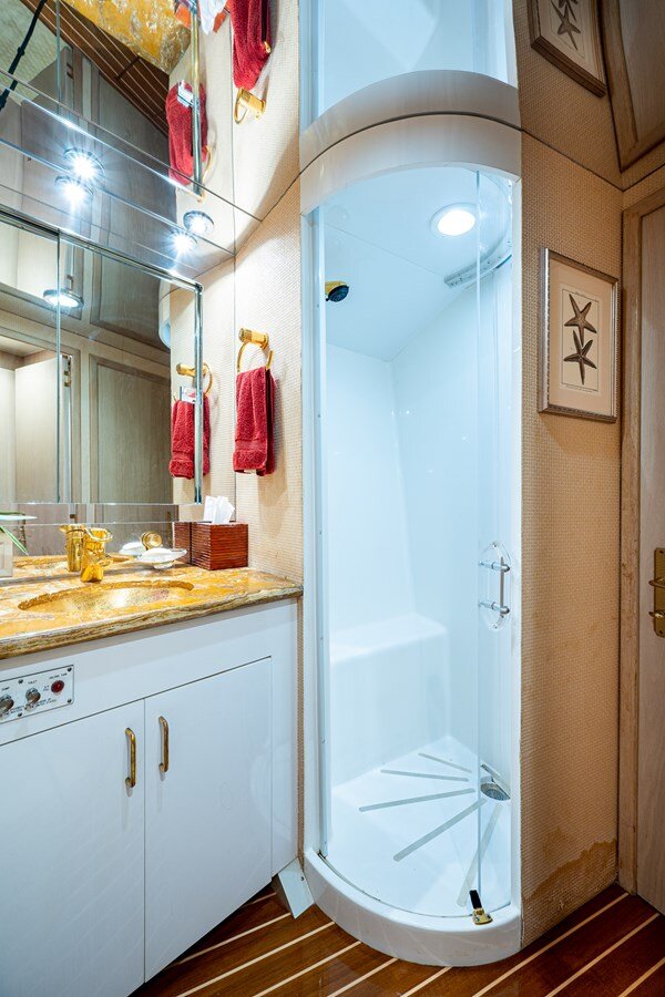 1997-hatteras-65-72a852