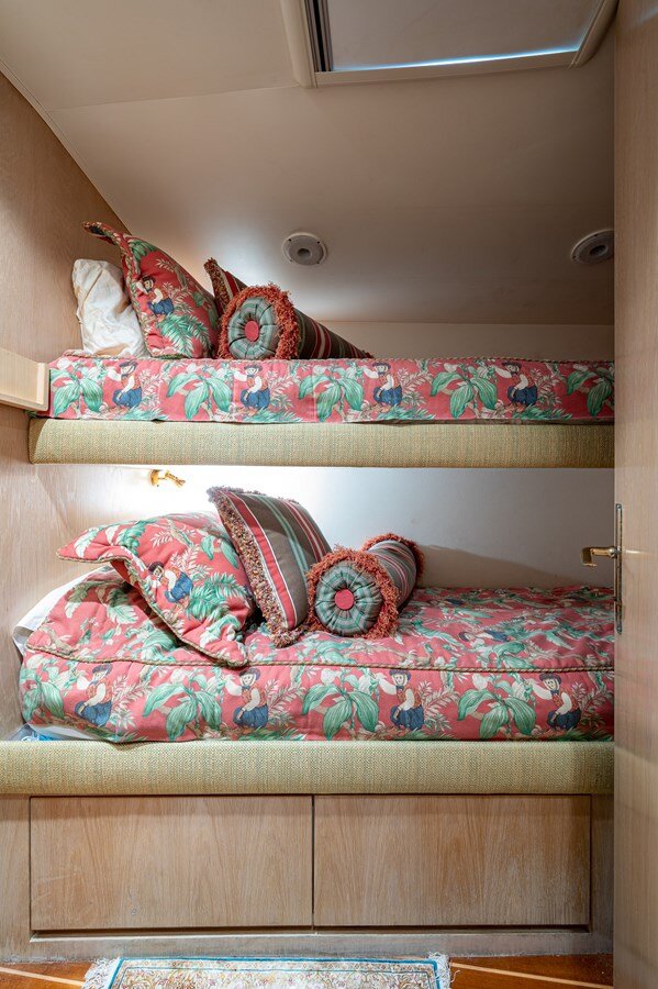 1997-hatteras-65-72a852