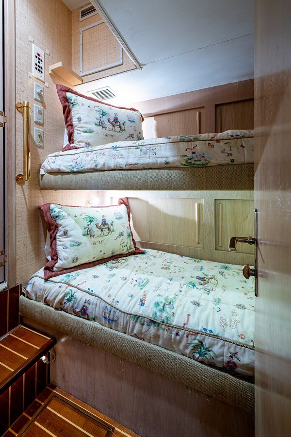 1997-hatteras-65-72a852