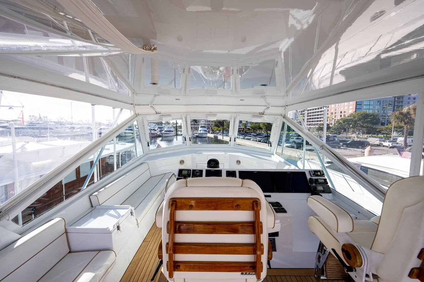 1997-hatteras-65-72a852