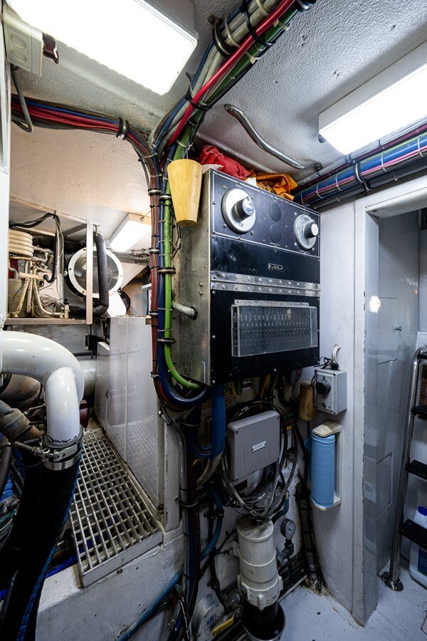 1997-hatteras-65-72a852