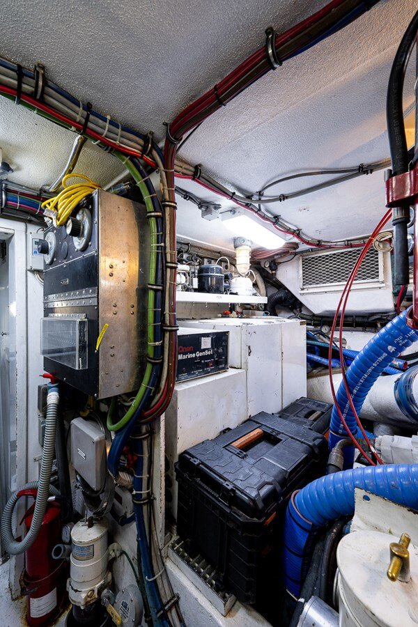 1997-hatteras-65-72a852