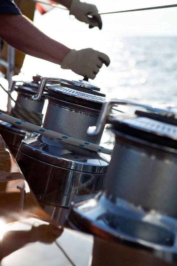 1997-henry-hinckley-52-4-753998