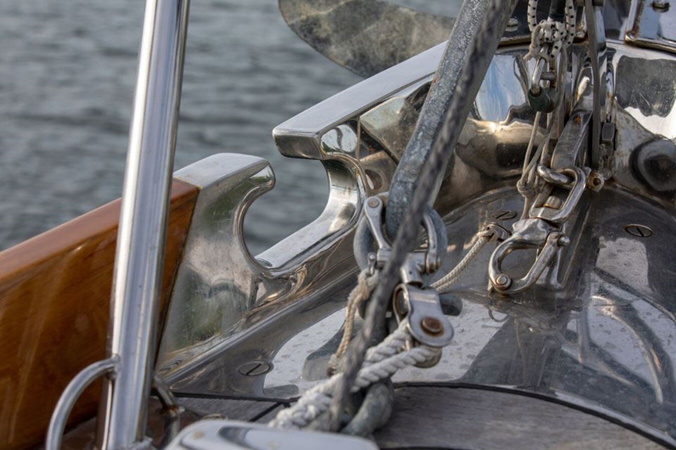 1997-henry-hinckley-52-4-753998