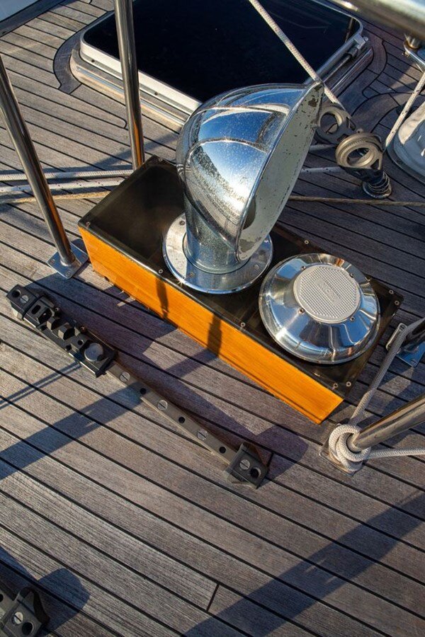 1997-henry-hinckley-52-4-753998