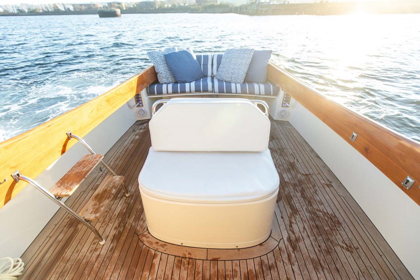 1997-hinckley-36-5-4dc60f