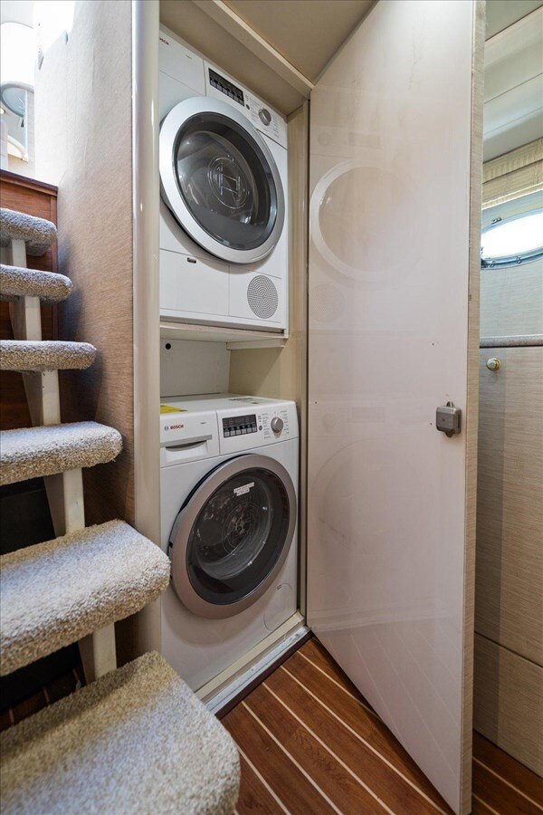 1997-lazzara-76-c74c23