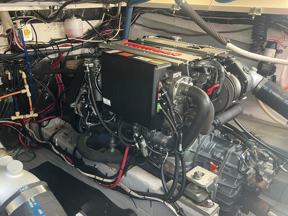 1997-pursuit-boats-29-bc03dc