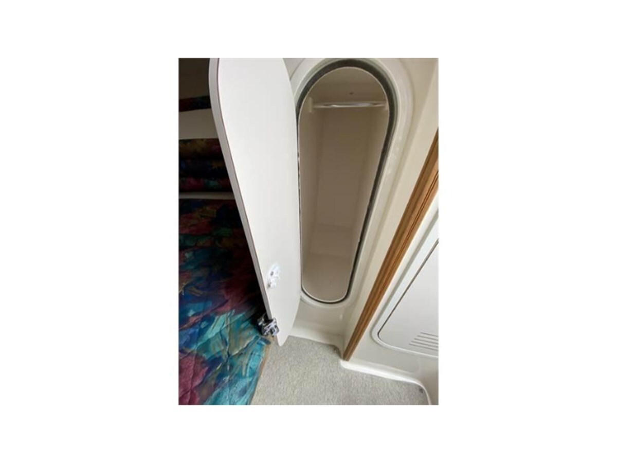 1997-rinker-27-5-8d2266