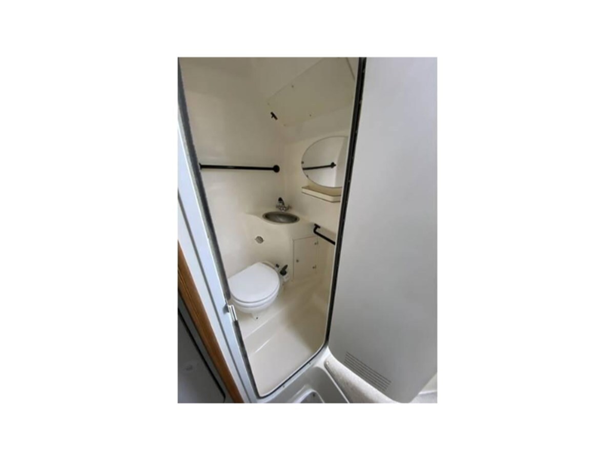 1997-rinker-27-5-8d2266