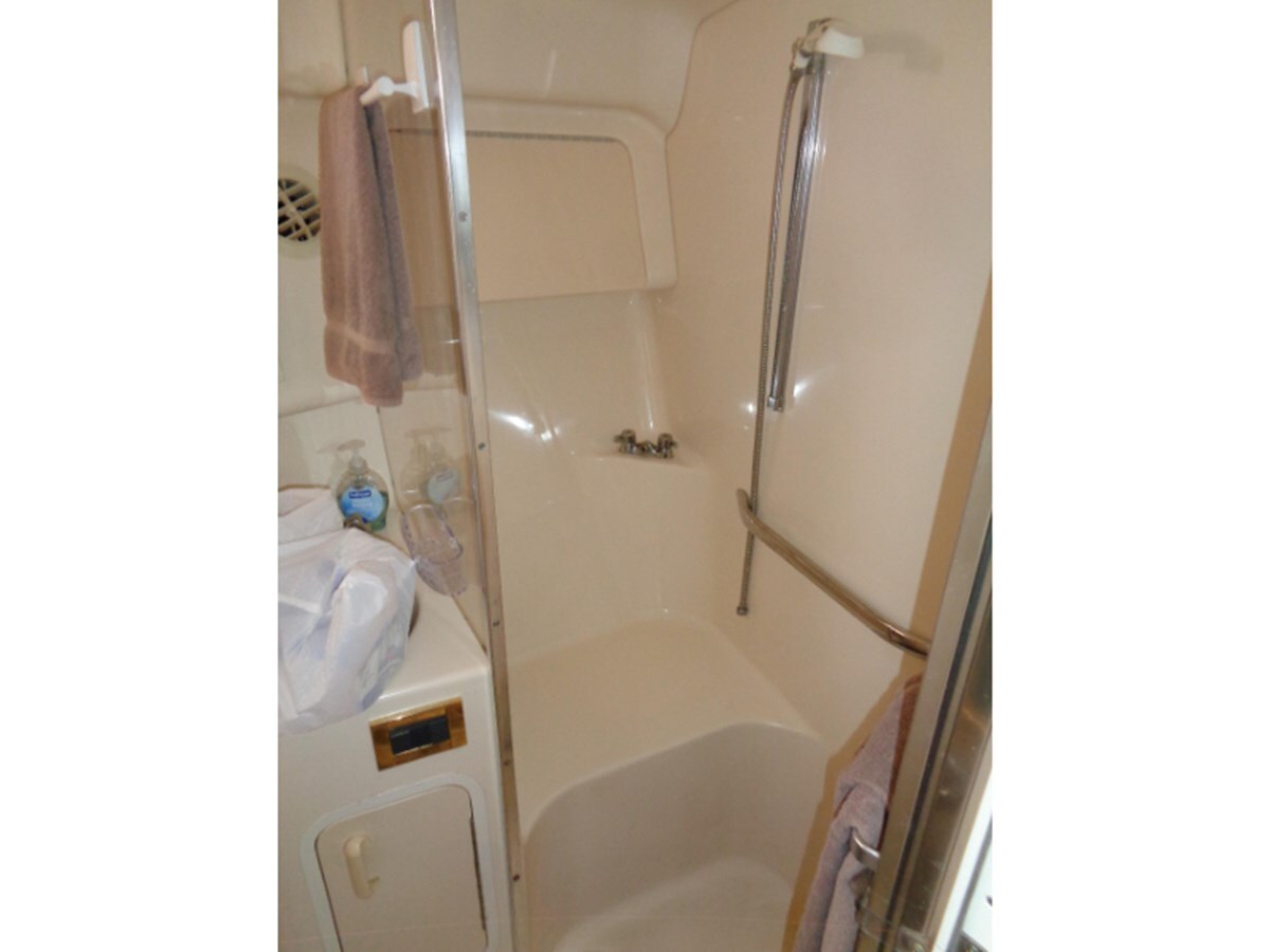 1997-sea-ray-37-5-dc56aa