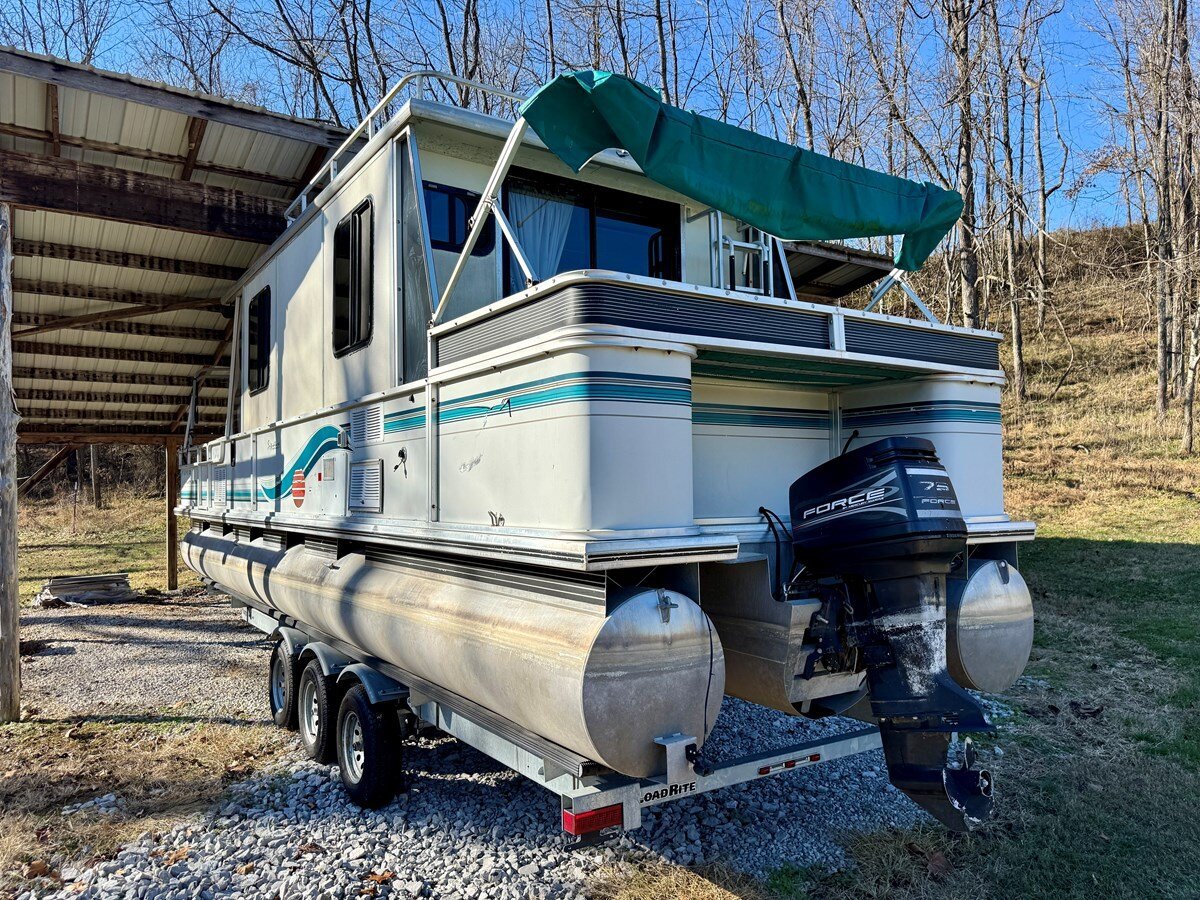 1997-sun-tracker-32-82c09f