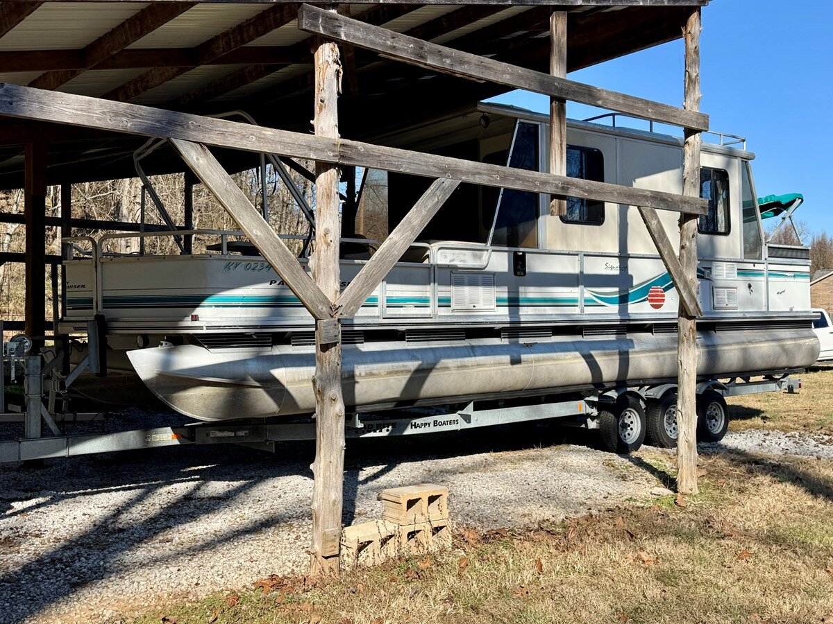 1997-sun-tracker-32-82c09f