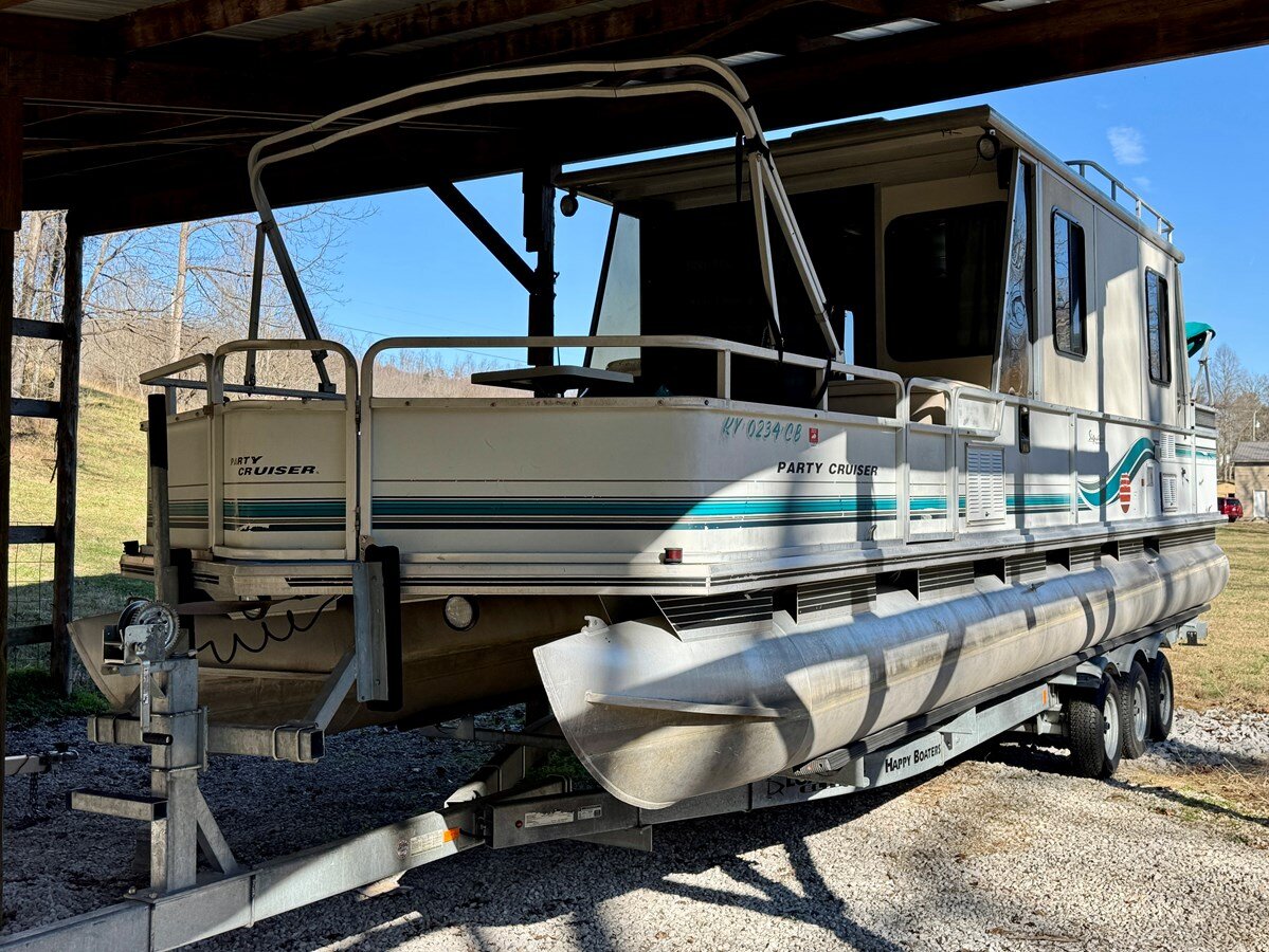 1997-sun-tracker-32-82c09f