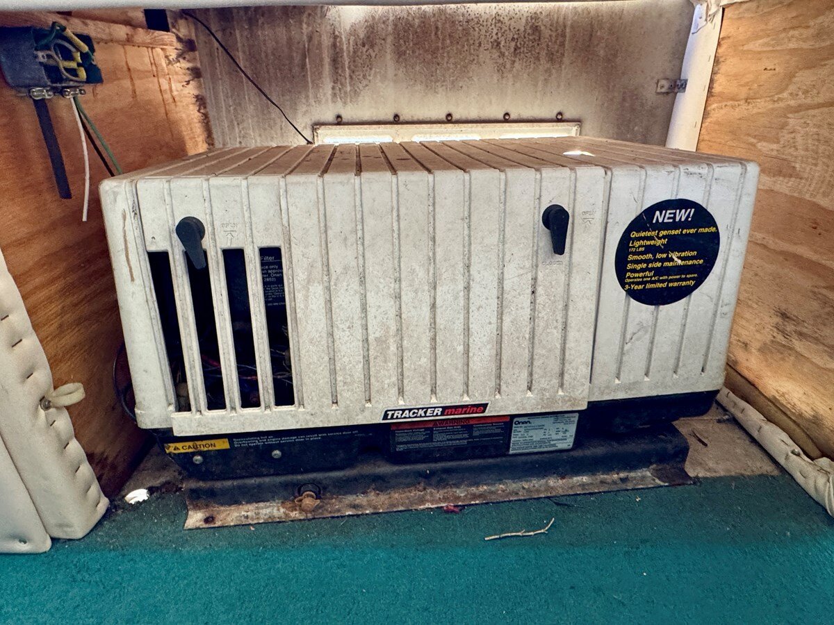 1997-sun-tracker-32-82c09f