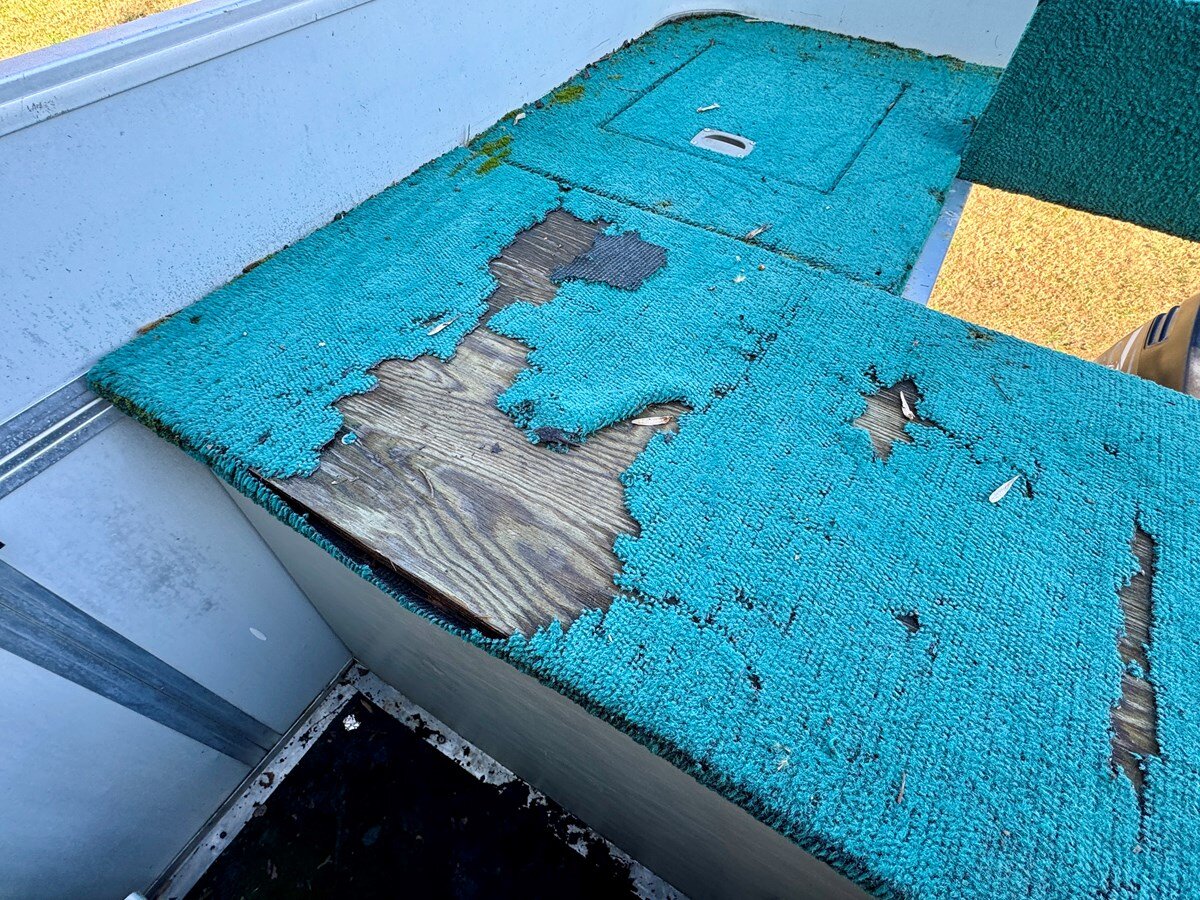 1997-sun-tracker-32-82c09f