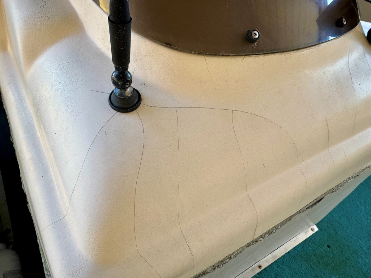 1997-sun-tracker-32-82c09f