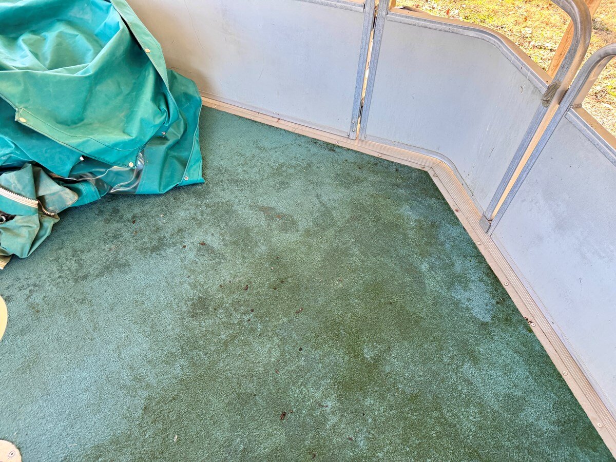 1997-sun-tracker-32-82c09f