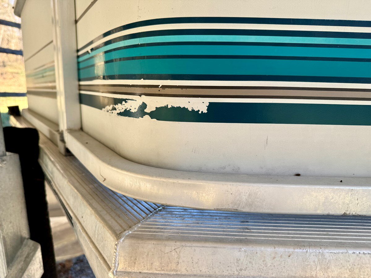 1997-sun-tracker-32-82c09f