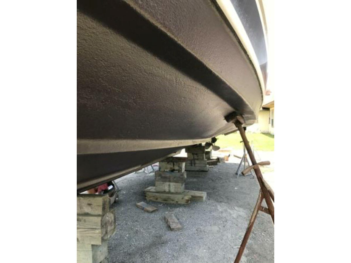 1997-tiara-33-10-977233