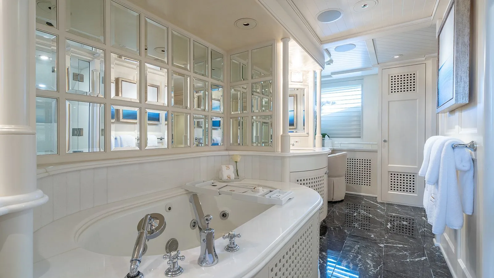 1998 ADMIRAL YACHTS 154' 1