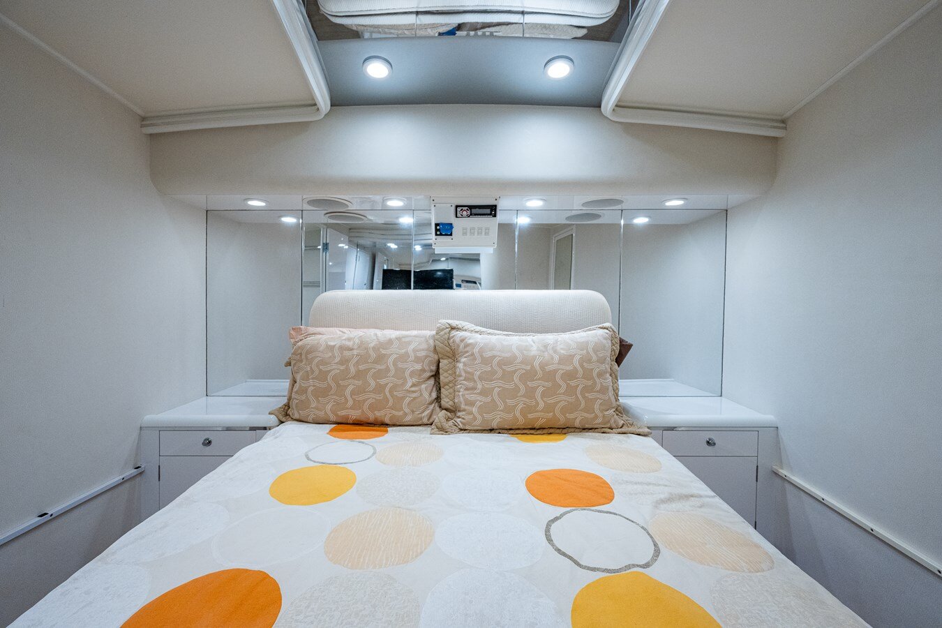 1998-american-custom-yachts-65-ea8d0e